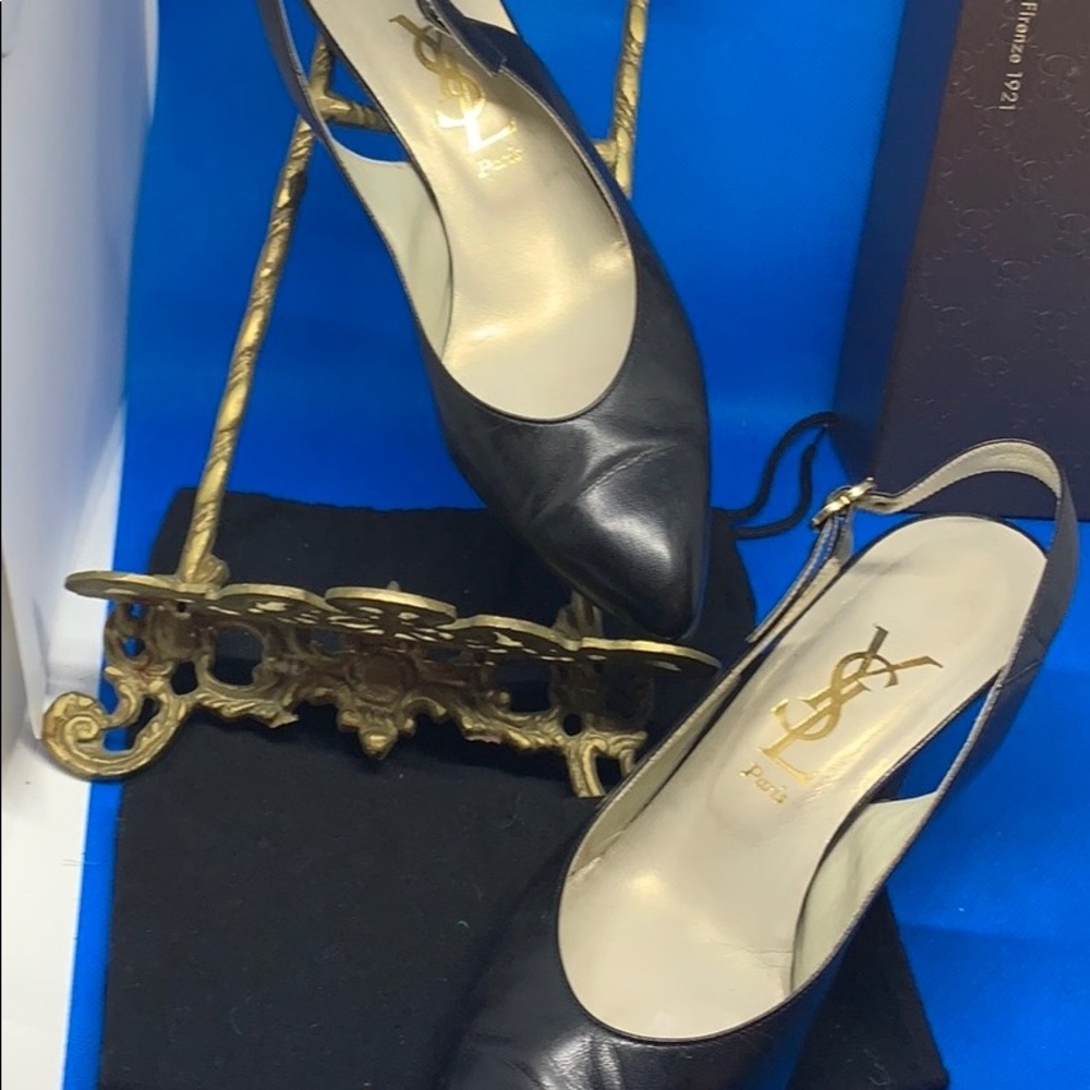 Yves Saint Laurent Black leather pumps - Picture 5 of 14